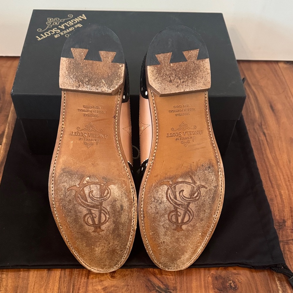 Angela Scott Women's Oxfords- Black, Pink, and Cream - Picture 5 of 8